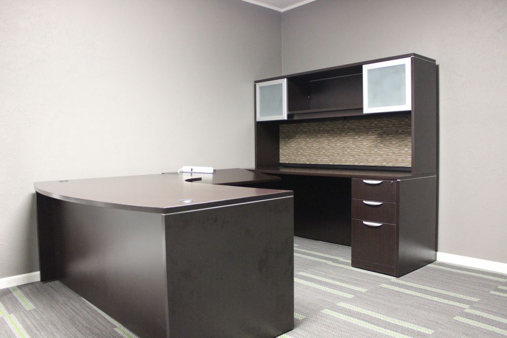 Income Producing Property: 1020 Lincoln Rd, Bettendorf, IA 52722